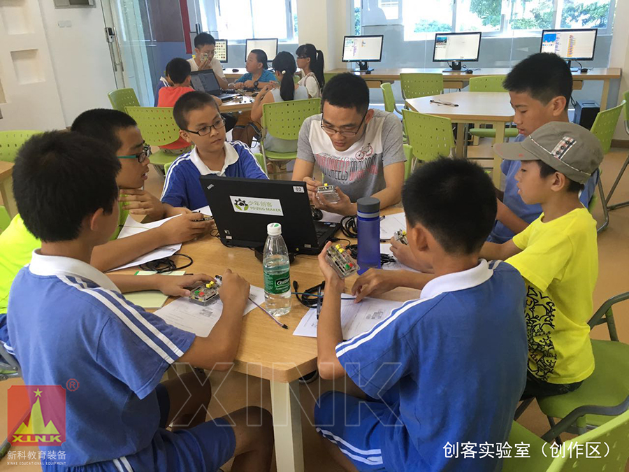 <a href='http://www.j-and-t.com.cn' target='1' style='font-size:14px; font-weight:bold; color:#0080ff;'>創(chuàng)客實(shí)驗(yàn)室</a>