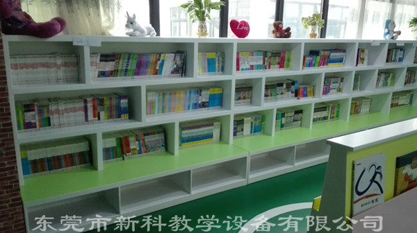 <a href='http://www.j-and-t.com.cn/chanpin/110-1.html' target='1' style='font-size:18px; font-weight:bold; color:#000000;'>圖書閱覽室</a>4